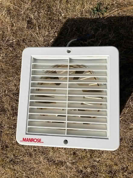 Photo of free Extractor fan used (Hildenborough TN11) #3