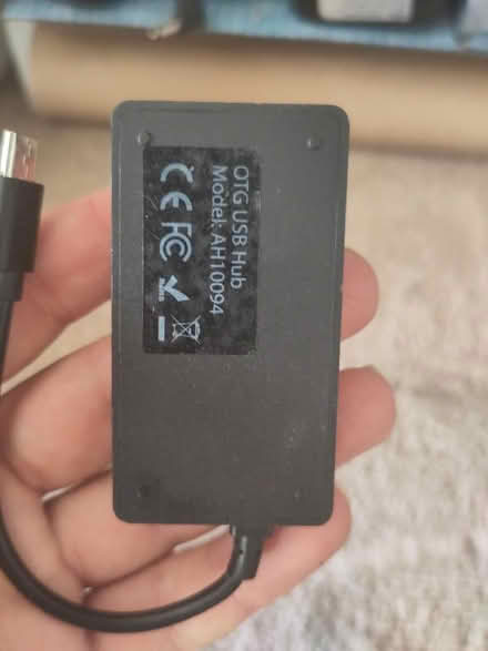 Photo of free Micro USB OTG hub (Enfield EN2) #2