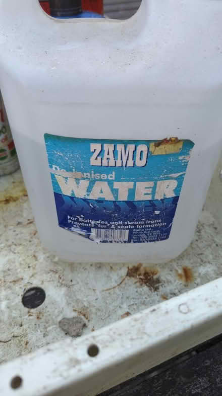 Photo of free Grease and gear oil (Poole bh16) #3