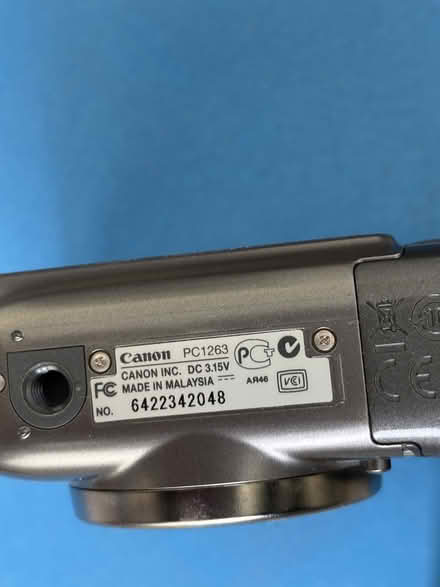 Photo of free Canon digital camera (Sunnyvale near Fremont H.S.) #4