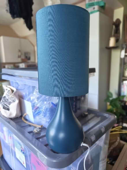 Photo of free Broken (?) touch lamp (New York NE29) #1
