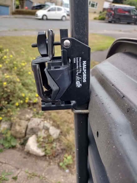 Photo of free Roofbox with bars (The Plantation GL5) #3