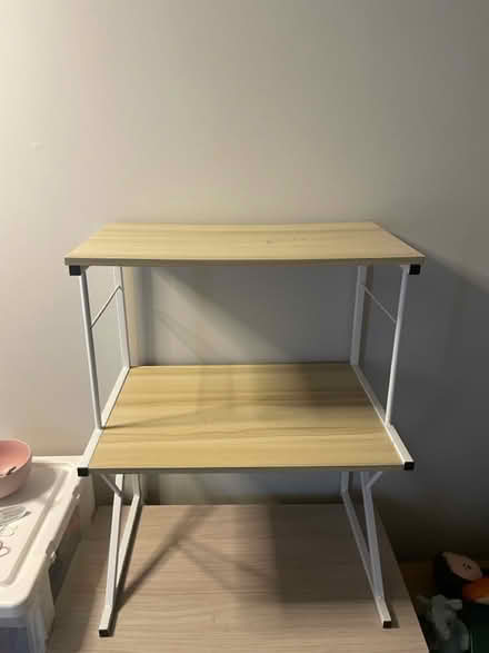 Photo of free Small shelving unit (Tottenham N17) #2