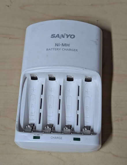 Photo of free Battery charger (94040) #1
