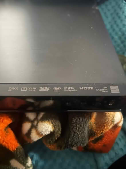 Photo of free Samsung Blu ray player (Stockwood BS14) #3