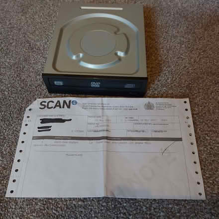 Photo of free Asus DVD/CD Rewritable Drive for computer (Congleton CW12) #1