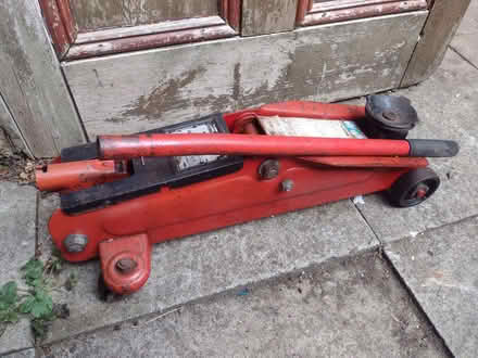 Photo of free Hydraulic trolley jack (Phippsville) #2