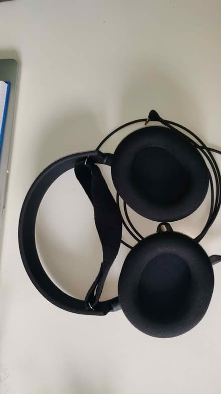 Photo of free SteelSeries headphones, a bit weird (Leigh) #3