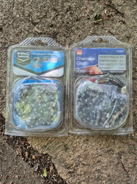 Photo of free Chainsaw chains. 16" (Stroud top of town) #1