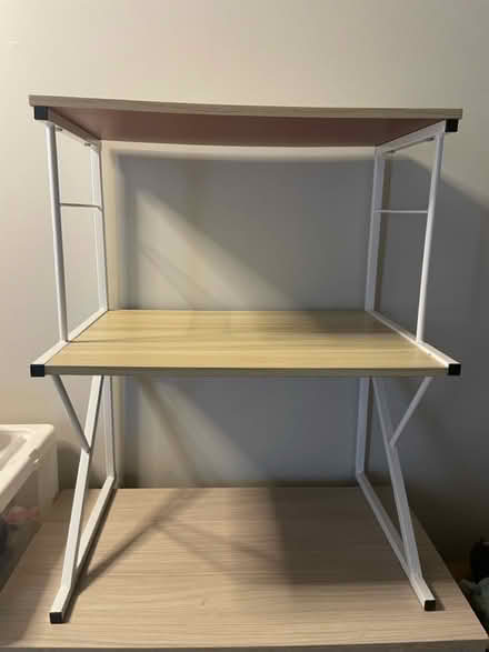 Photo of free Small shelving unit (Tottenham N17) #1