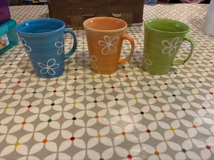 Photo of free 3 large mugs (Wollaton NG8) #1