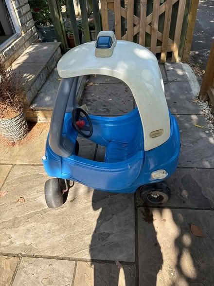 Photo of free Little Tykes car for children (SG14) #3