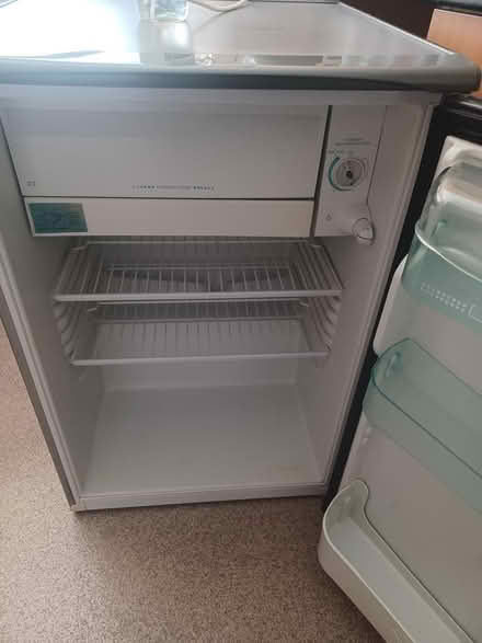Photo of free fridge (Oxford OX4) #3