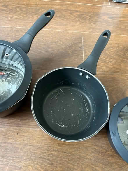 Photo of free Pan set (L13) #3