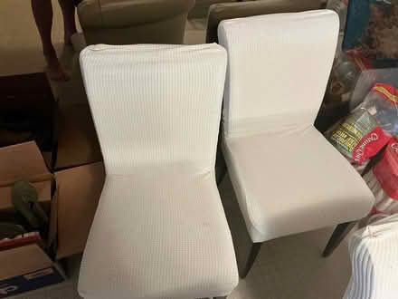 Photo of free 6 Dining room chairs (Thomas point area) #3