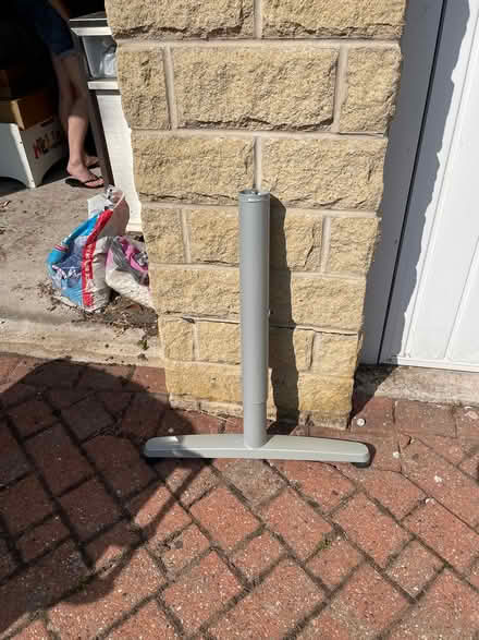 Photo of free IKEA desk extension (Nether Edge S11) #2