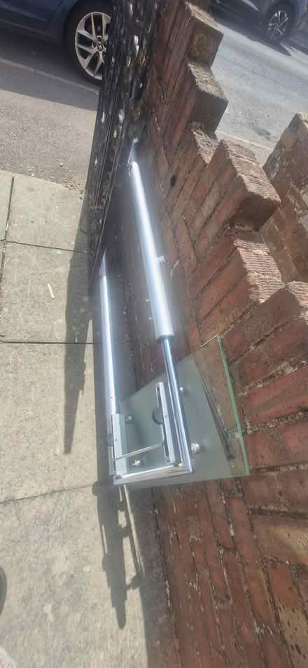 Photo of free Dinning table with 4 chairs (Hitchin SG5 1PD) #1