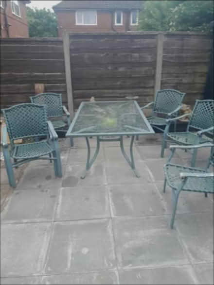 Photo of free big garden table (Wythenshawe M22) #2