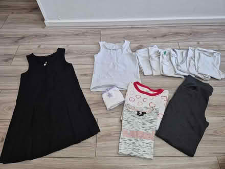 Photo of free Girls clothes (UB5 Northolt) #1