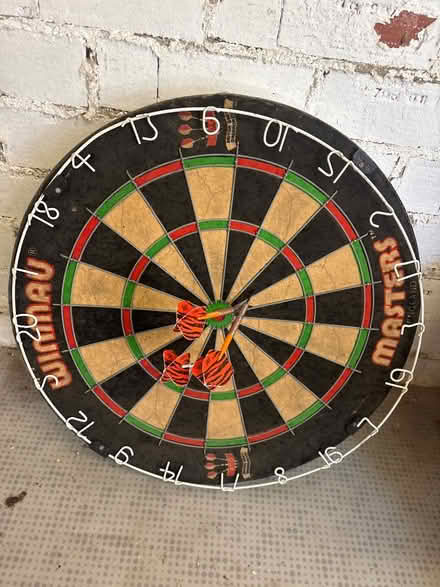 Photo of free Dart board and darts (Swillington, LS26) #1