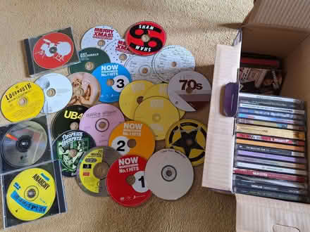 Photo of free CDs (Helton CA10) #1