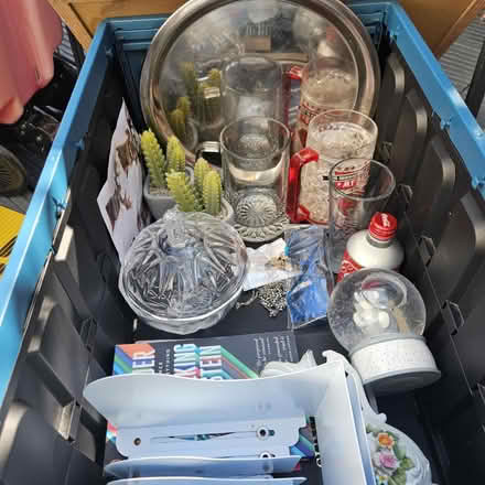 Photo of free Lots of items New and used today (EN7 Goffs oak) #3