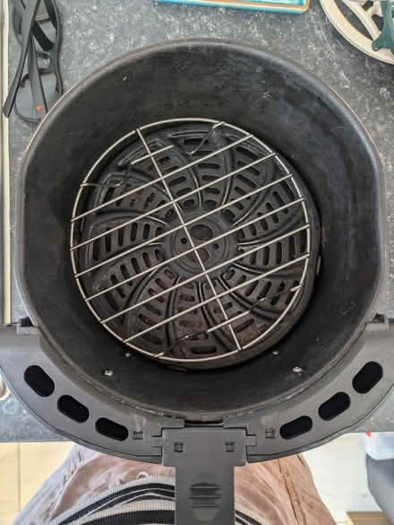 Photo of free Gourmia air fryer, working (CM12) #2