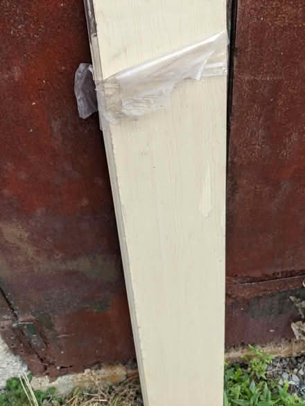 Photo of free Shelf and brackets (sandycove recycle depot) #3