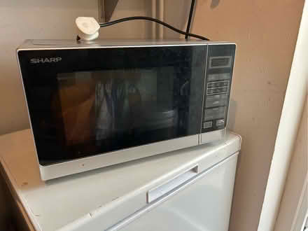 Photo of free Microwave (Fishbourne PO19) #2