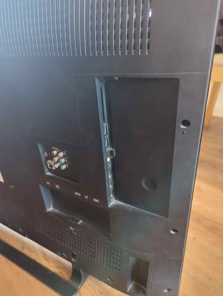 Photo of free Toshiba TV (EH17 Gilmerton) #2