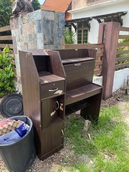 Photo of free Meja Study ‘2008’ color dark brown (Taman Mesra, Pengakalan Chepa) #2