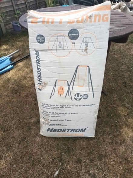 Photo of free Childrens swing (Hemel Hempstead, HP1) #1