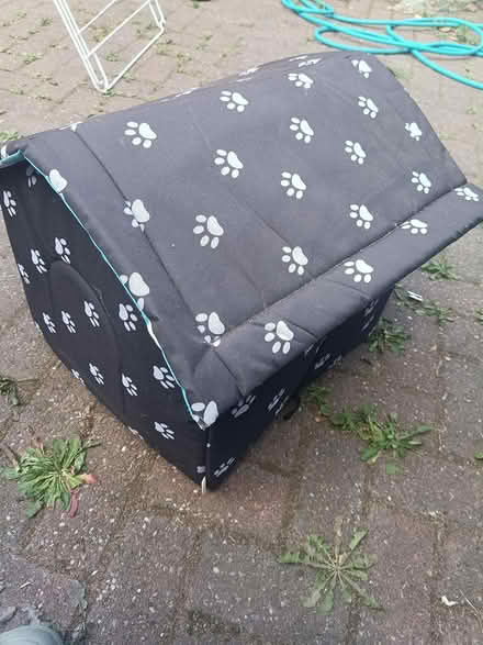 Photo of free Dog/Cat house (Yardley, B25, Birmingham) #4