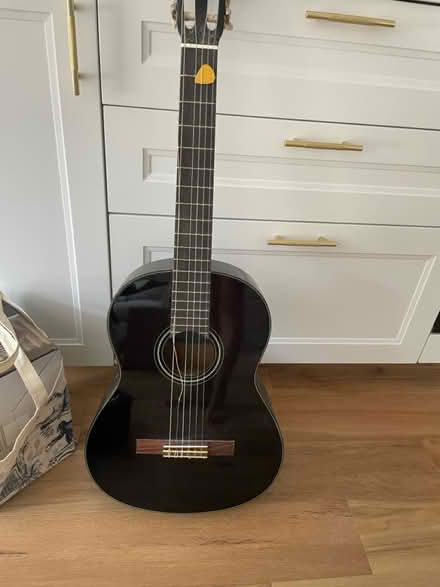 Photo of free Guitar (Fulham SW6) #1