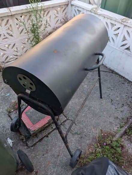 Photo of free bbq - (Upton Park E13) #2