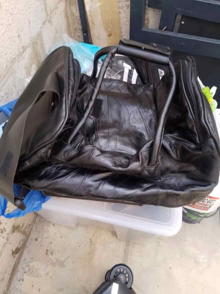 Photo of free black traveling bag (Canning town E16) #3