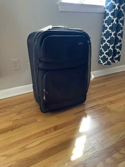 Photo of free Samsonite Large Suitcase (Upper NW DC) #1