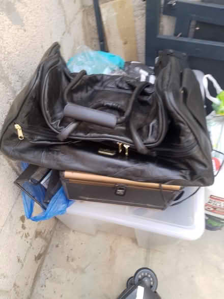 Photo of free black traveling bag (Canning town E16) #2