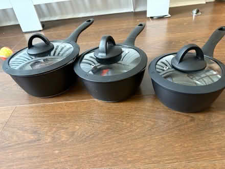 Photo of free Pan set (L13) #4