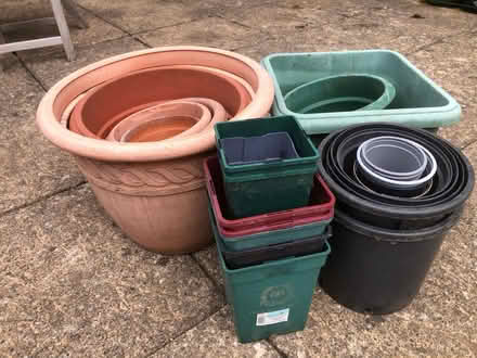 Photo of free Plant pots plus / planters (Wheathampstead AL4) #2