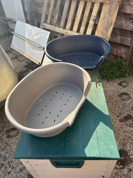 Photo of free 2 small dog / cat beds (Princes Risborough) #2