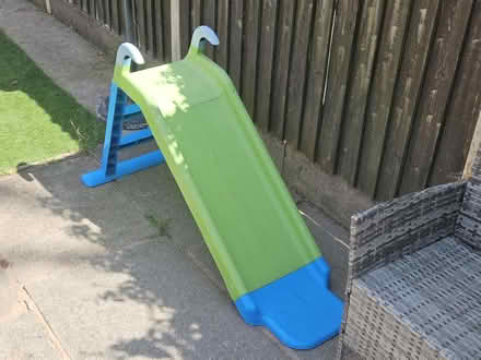 Photo of free Kids garden slide (2-4yrs?) (Neston near Station CH64) #1