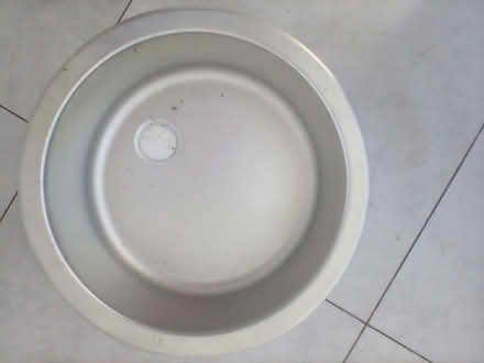 Photo of free Round sink (Castle Eaton, SN6) #1
