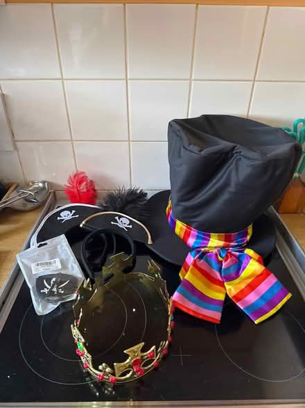 Photo of free Party items (OX3 Headington) #1