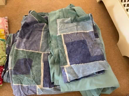 Photo of free Lots of bedding still good quality (DN10- mattersey) #2