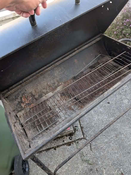 Photo of free bbq - (Upton Park E13) #1