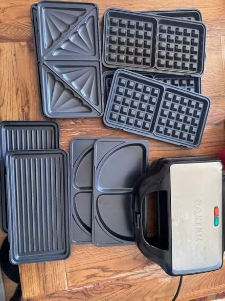 Photo of free Salter 4 in 1 snack & waffle maker (Morden, SM4) #1