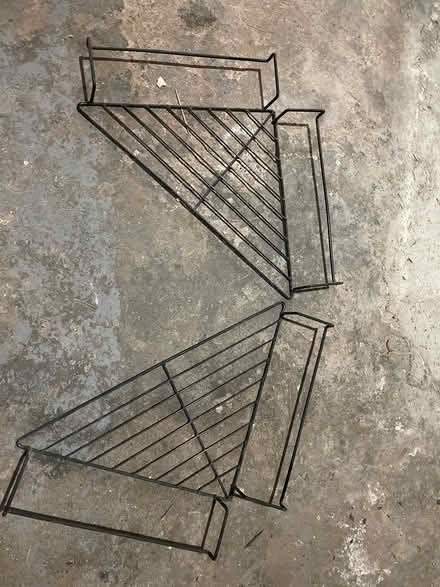 Photo of free 2 corner shelf’s for narrow railing (Arlington heights) #1