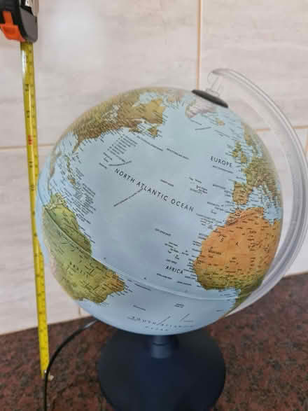 Photo of free World Globe, electric light up lamp (Eastergate PO20) #2