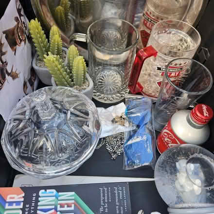 Photo of free Lots of items New and used today (EN7 Goffs oak) #1